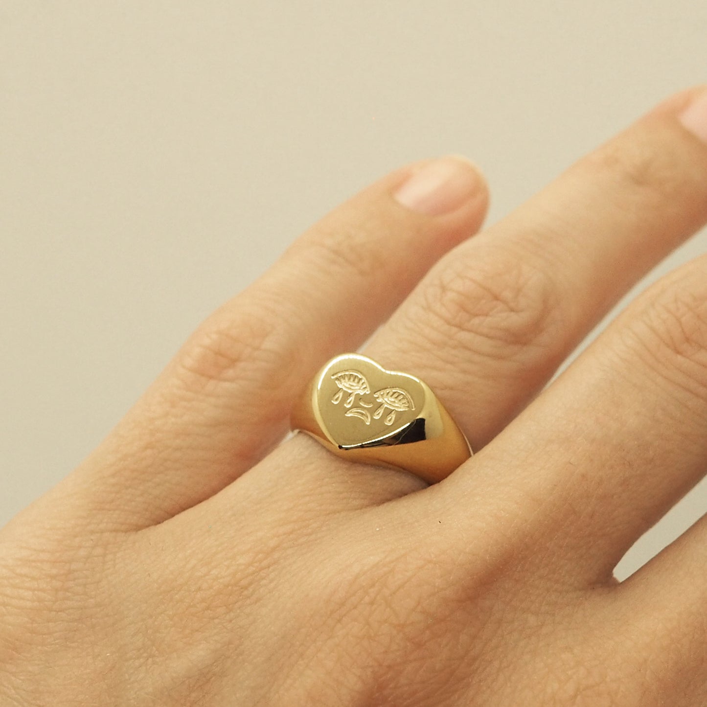 Crying Heart - Ring (Gold Plated)