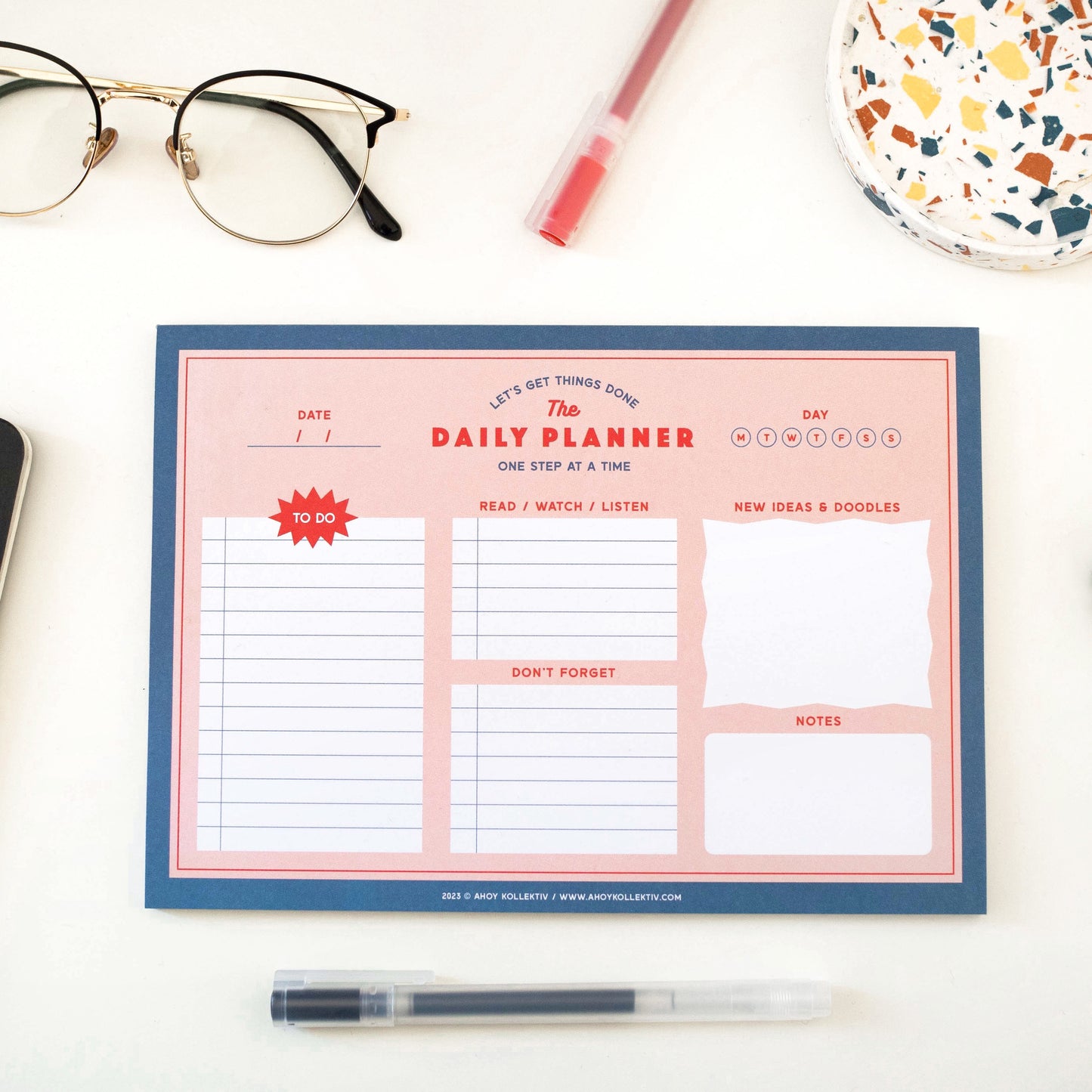 The Daily Planner - A5 desk notepad